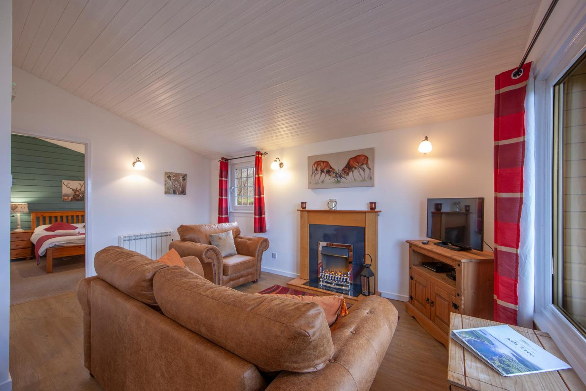 Lodge Homes -caravans, Lodges, Shepherds Hut And Train Carriage Appin